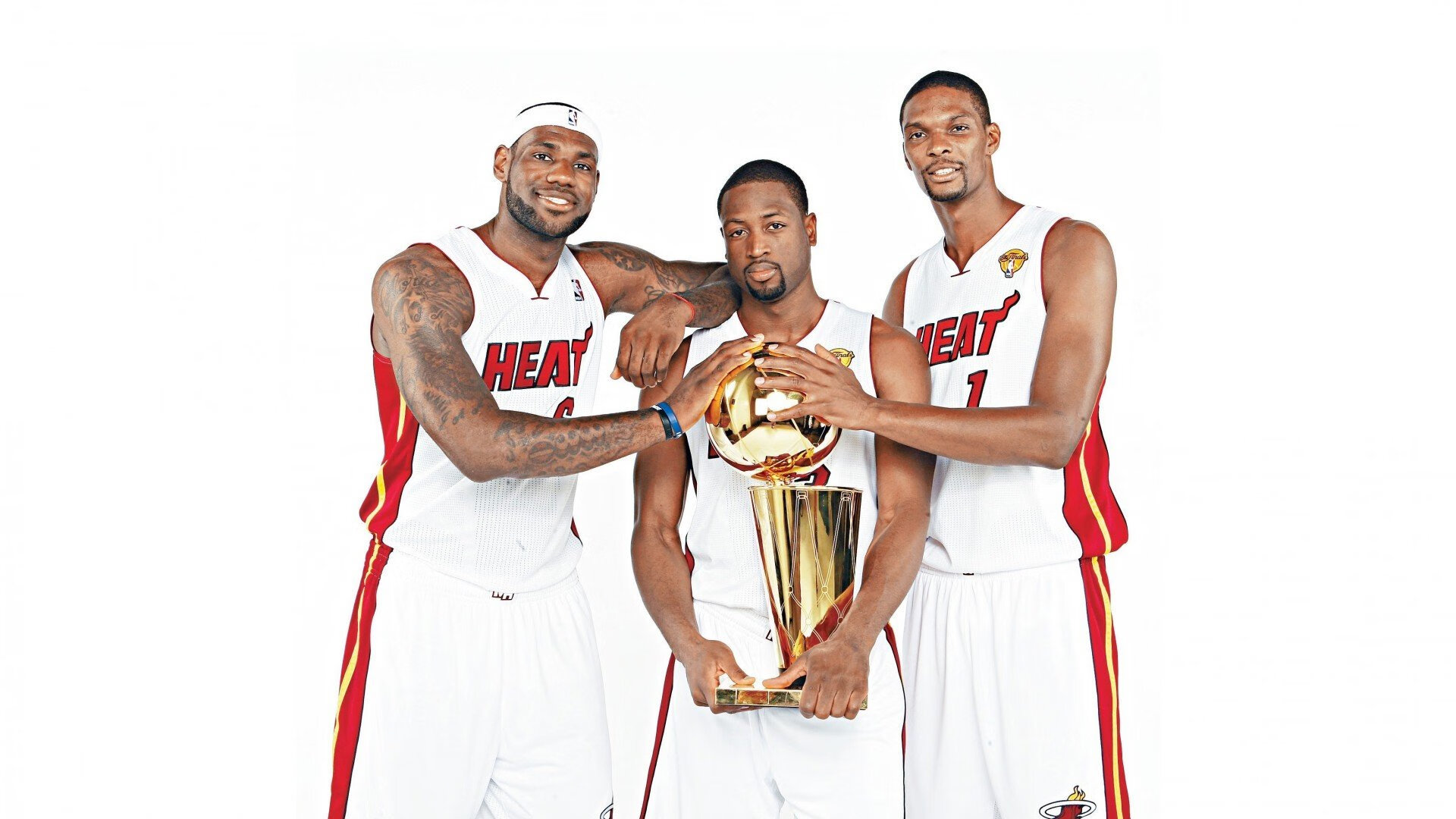 阿什拉夫完美发挥铸就传奇之夜，雷恩奇迹淘汰五星巴西