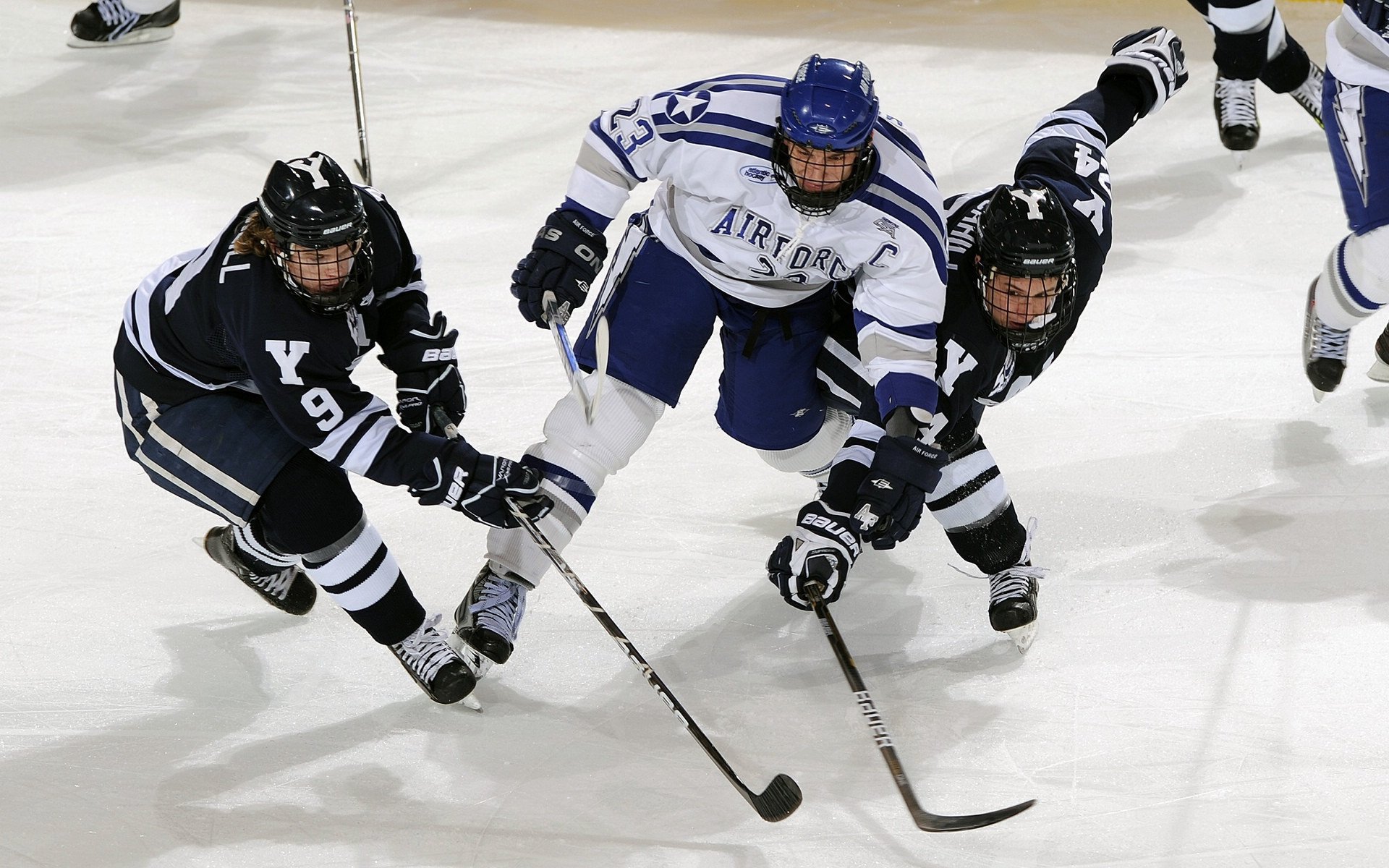 独木成林，蒂姆扛起全队，ATP总决赛力克拉沃尔杯的团队奇迹
